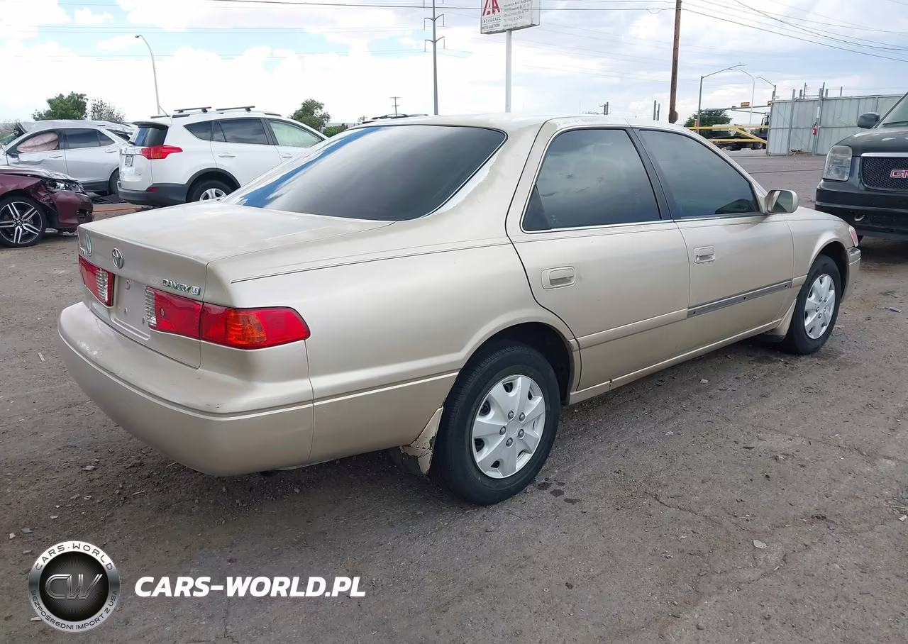 2000 Toyota Camry Ce VIN:4T1BG22K1YU706716 - 4