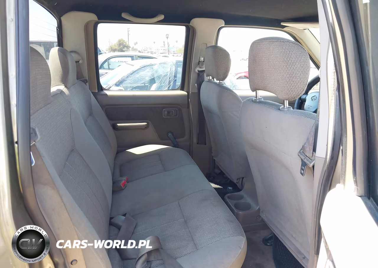 2001 Nissan Frontier Xe-V6 VIN:1N6ED27T81C373001 - 8