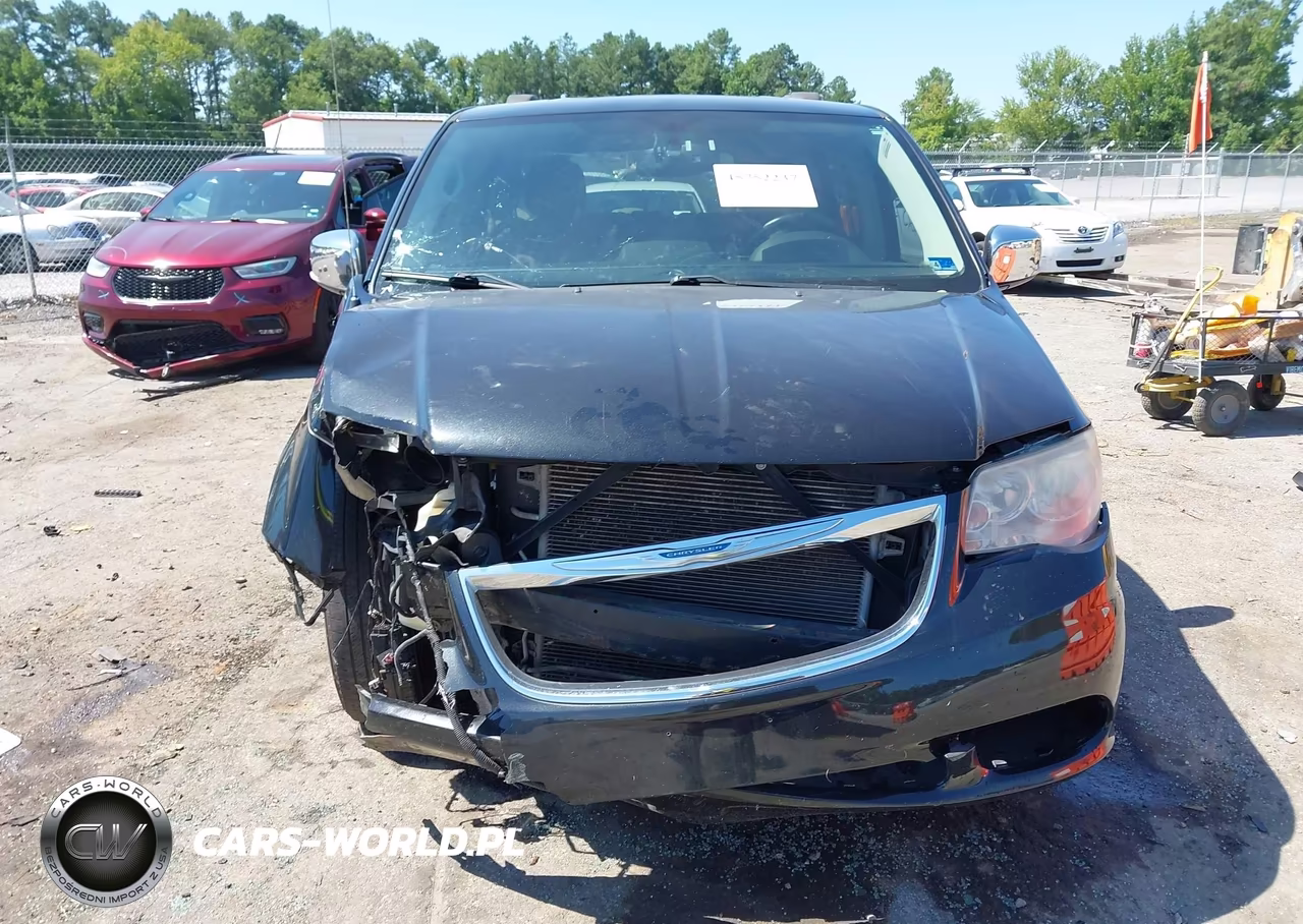 2014 Chrysler Town & Country Touring-L 30Th Anniversary VIN:2C4RC1CG5ER300742 - 12