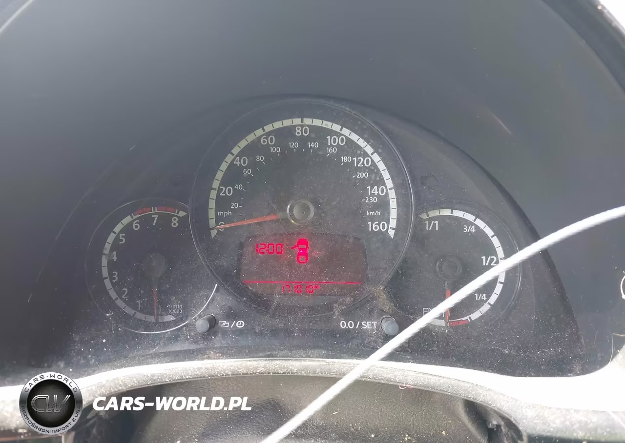 2013 Volkswagen Beetle 2.5L Entry VIN:3VWFP7AT6DM644934 - 7