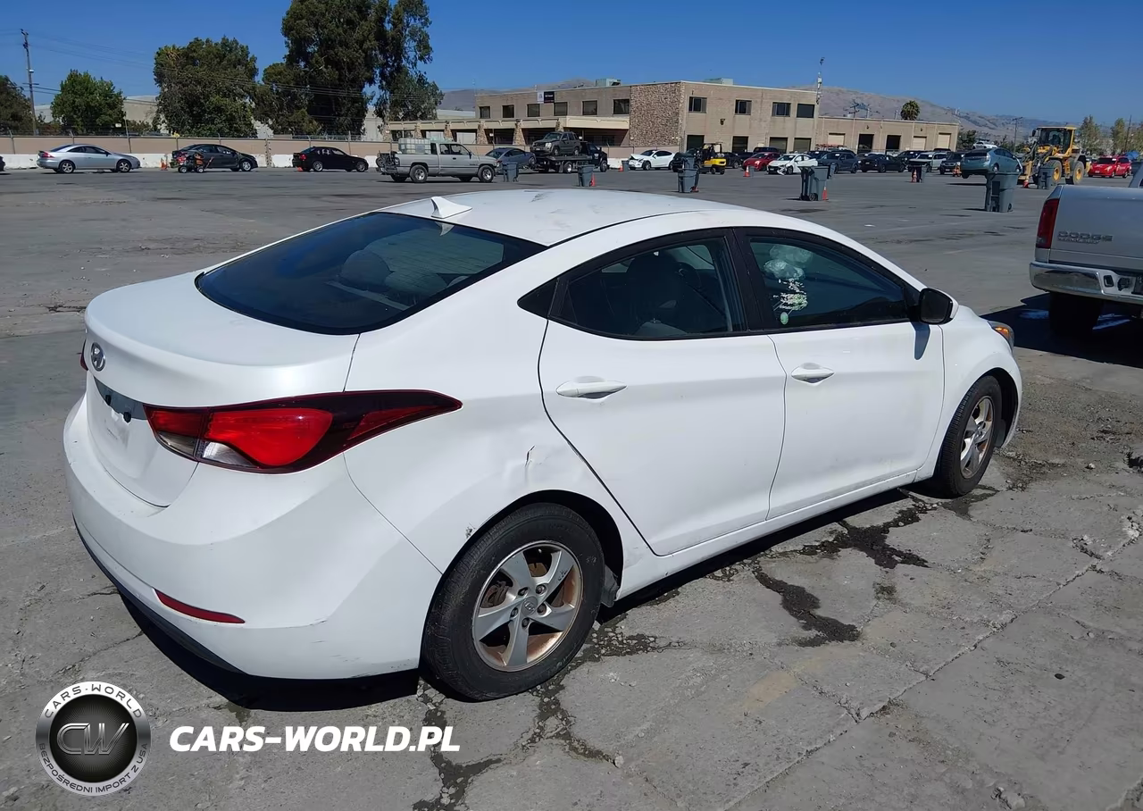 2015 Hyundai Elantra Se VIN:5NPDH4AE9FH549185 - 4