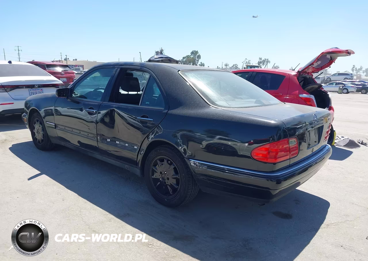 1998 Mercedes-Benz E 320 VIN:WDBJF65F0WA543594 - 3