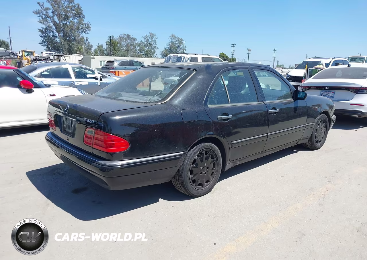 1998 Mercedes-Benz E 320 VIN:WDBJF65F0WA543594 - 4