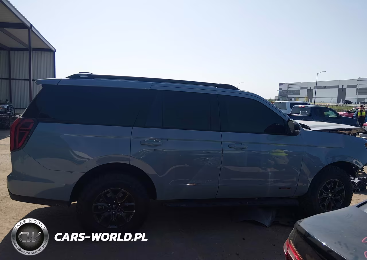 2026 Ford Expedition Tremor VIN:1FMJU1RG2TEA04312 - 13