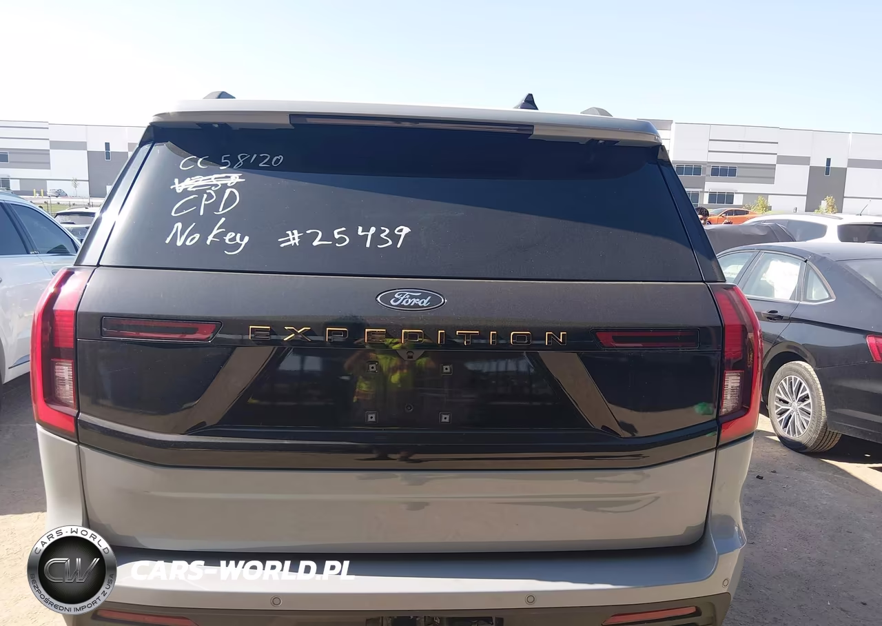 2026 Ford Expedition Tremor VIN:1FMJU1RG2TEA04312 - 16