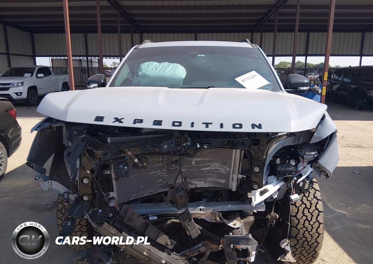 2026 Ford Expedition Tremor VIN:1FMJU1RG2TEA04312 - 6