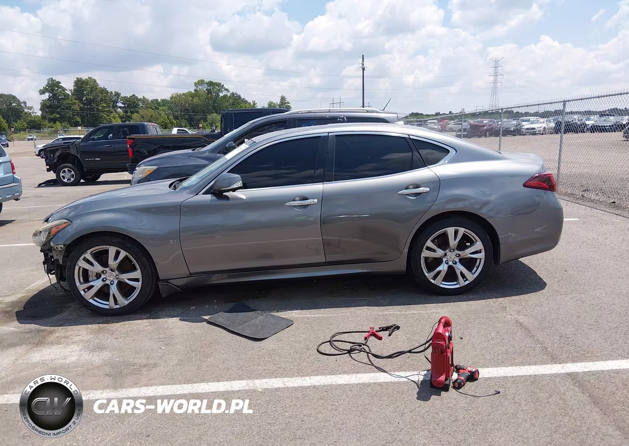 2017 Infiniti Q70 3.7 VIN:JN1BY1AP9HM740253 - 13
