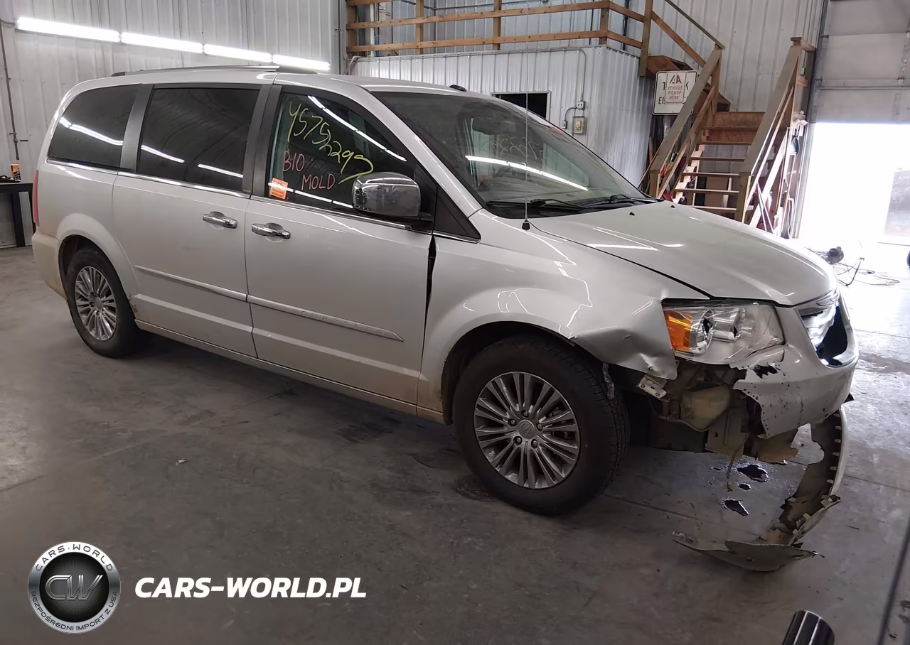 2011 Chrysler Town & Country Limited VIN:2A4RR6DG8BR652987 - 1