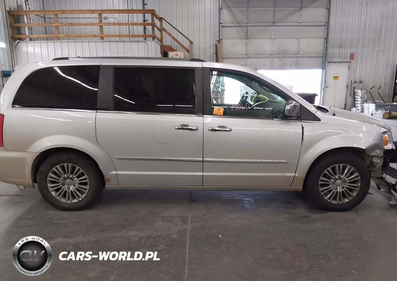 2011 Chrysler Town & Country Limited VIN:2A4RR6DG8BR652987 - 14