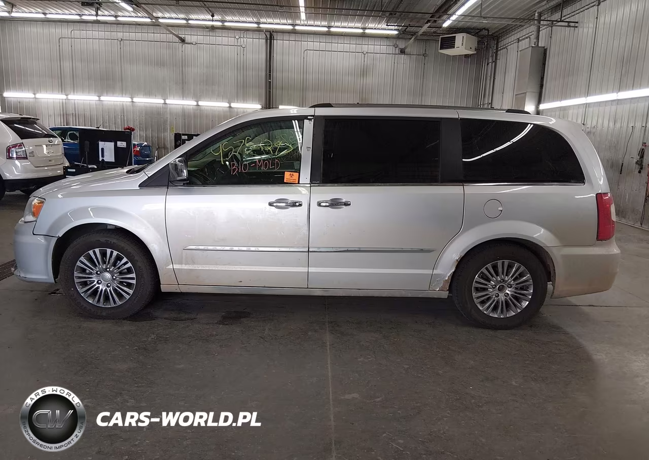 2011 Chrysler Town & Country Limited VIN:2A4RR6DG8BR652987 - 15