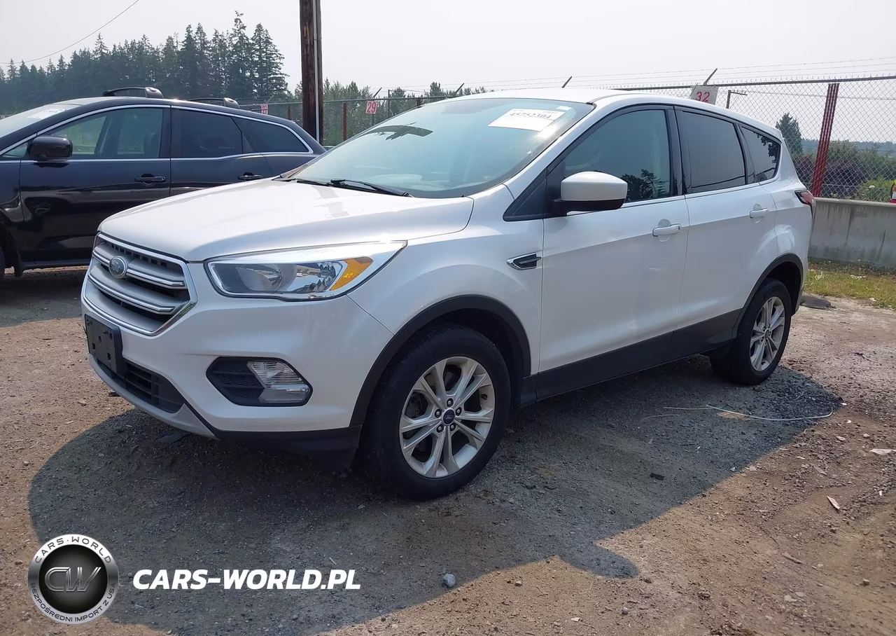 2017 Ford Escape Se VIN:1FMCU9GD4HUC51747 - 2