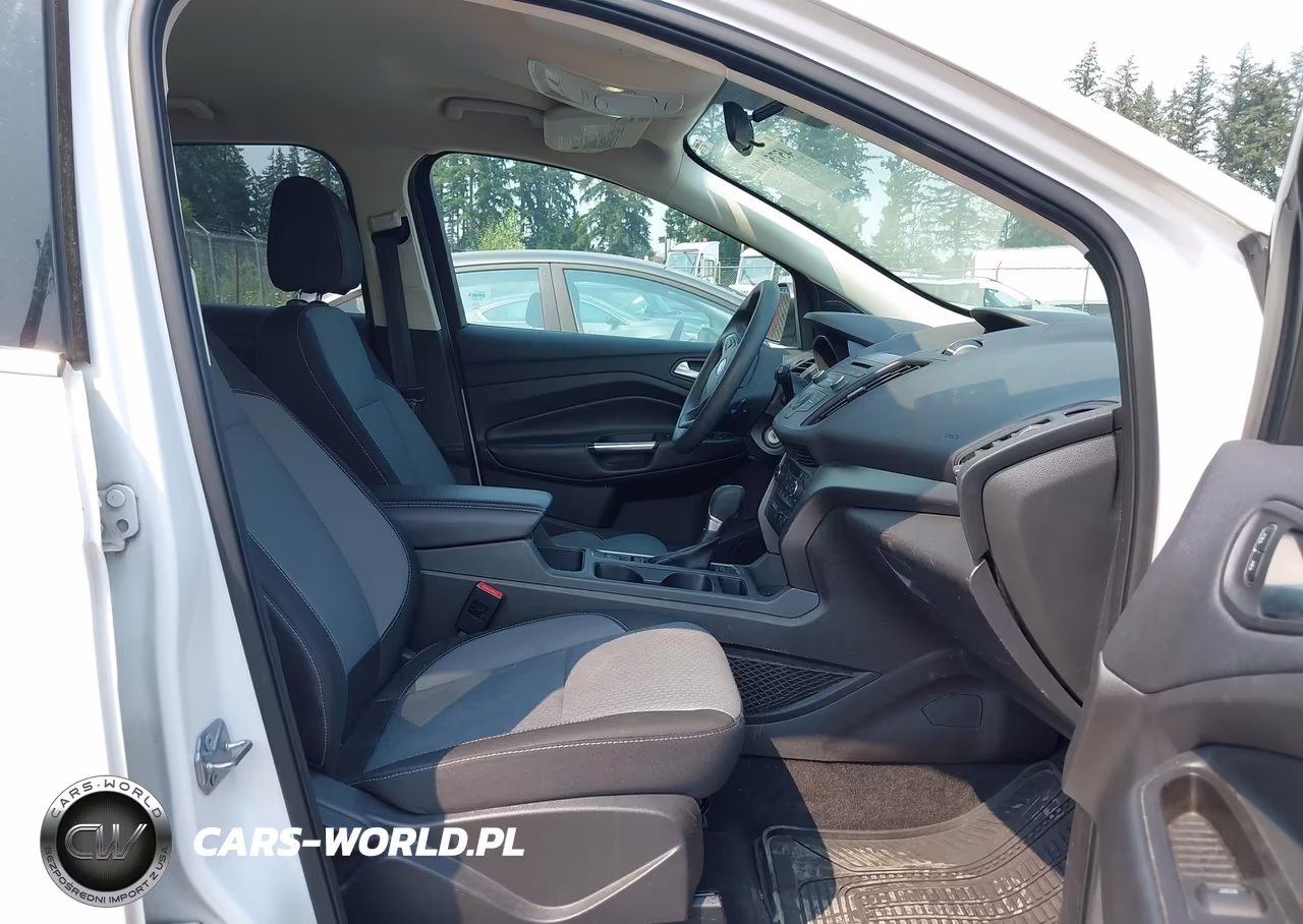 2017 Ford Escape Se VIN:1FMCU9GD4HUC51747 - 5