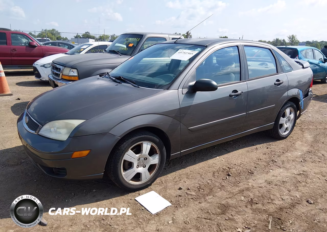 2005 Ford Focus Zx4 VIN:1FAFP34N95W272666 - 2