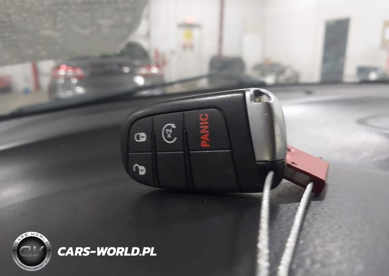 2017 Dodge Journey Crossroad Plus VIN:3C4PDCGB7HT603618 - 11