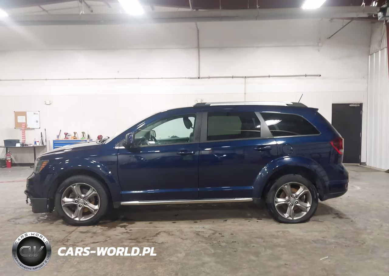 2017 Dodge Journey Crossroad Plus VIN:3C4PDCGB7HT603618 - 14