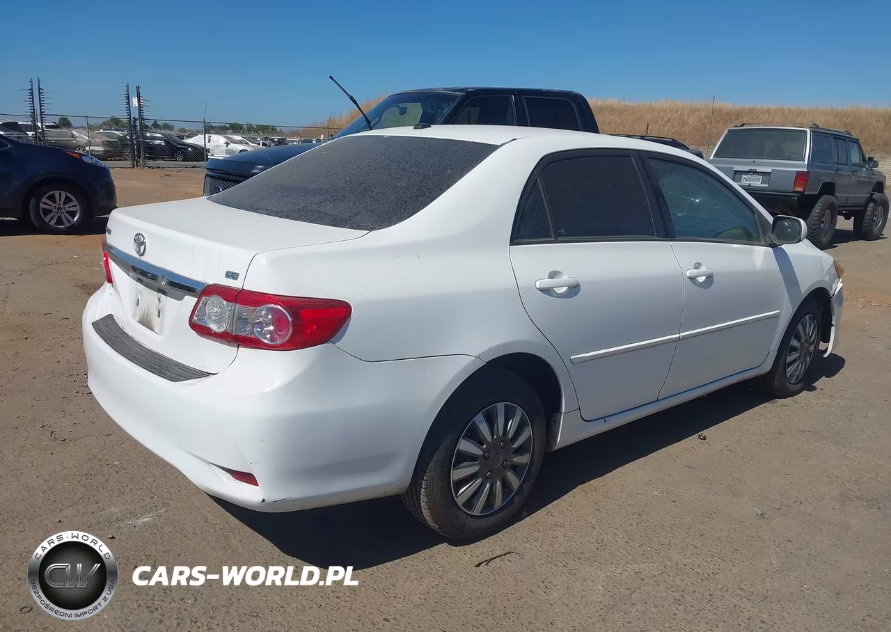 2011 Toyota Corolla Le VIN:2T1BU4EE7BC609023 - 4