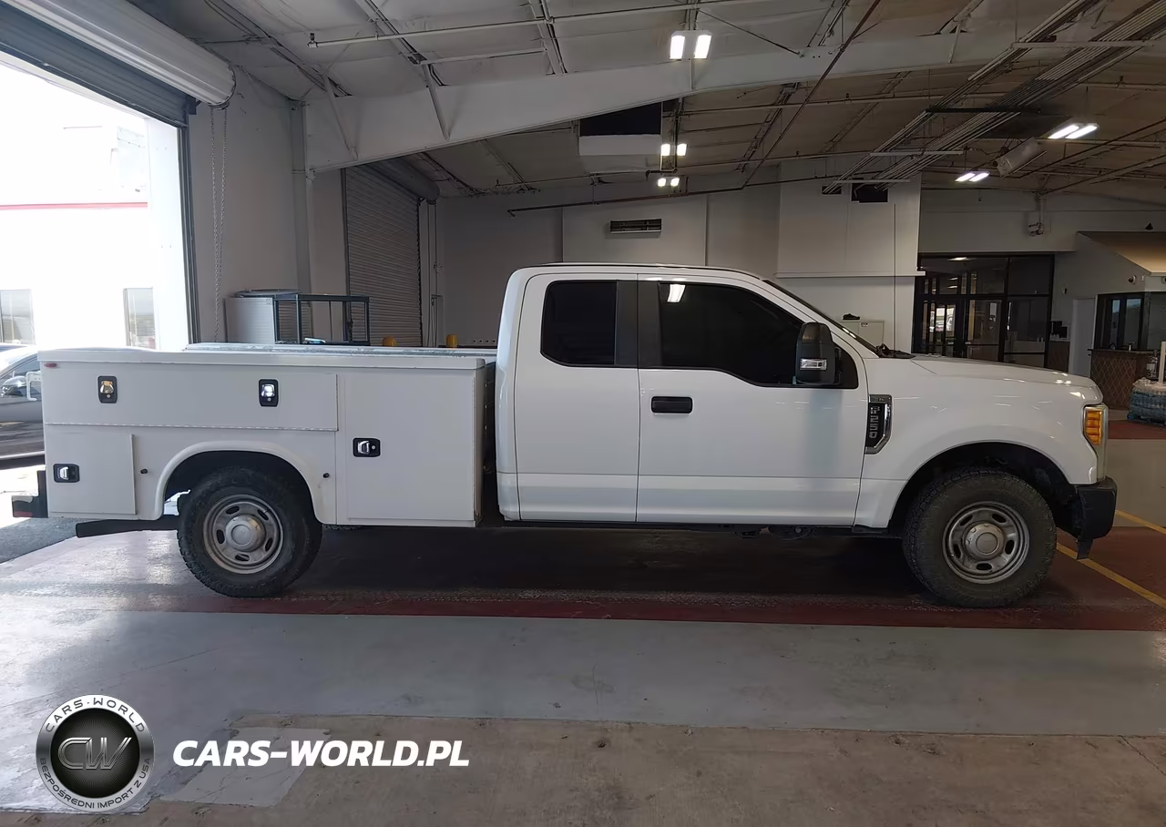 2017 Ford F-250 Xl VIN:1FD7X2A68HEE29034 - 18
