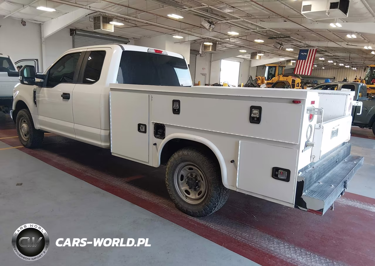 2017 Ford F-250 Xl VIN:1FD7X2A68HEE29034 - 3