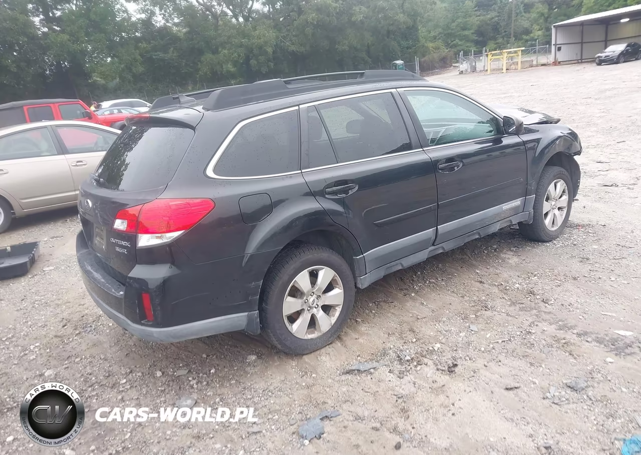 2012 Subaru Outback 3.6R Limited VIN:4S4BRDLCXC2264682 - 4