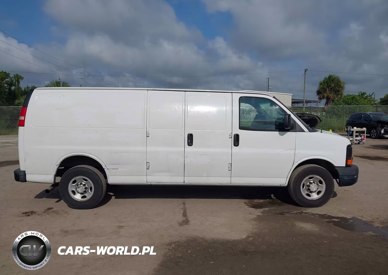 2017 Chevrolet Express 2500 Work Van VIN:1GCWGBFF0H1217650 - 13