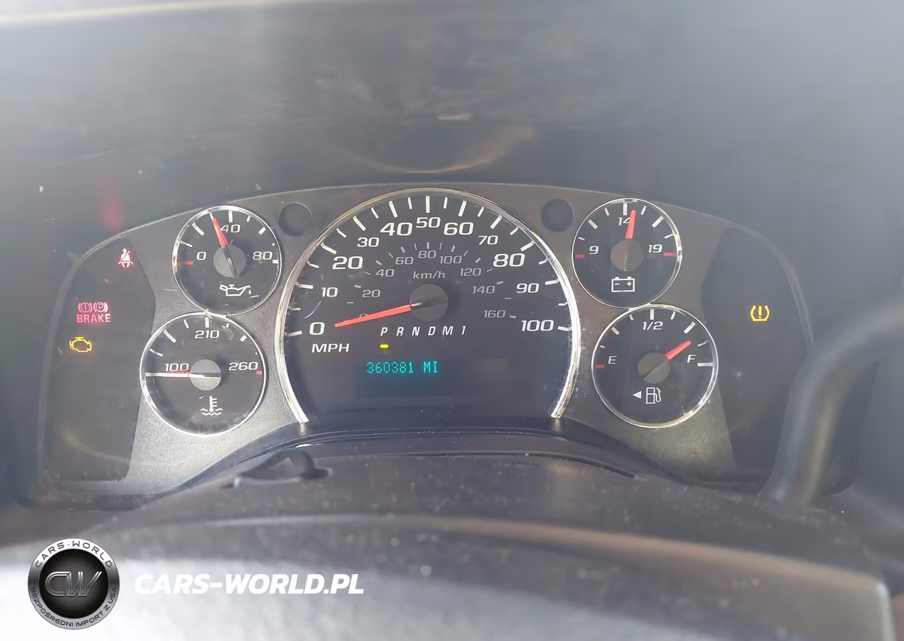 2017 Chevrolet Express 2500 Work Van VIN:1GCWGBFF0H1217650 - 7