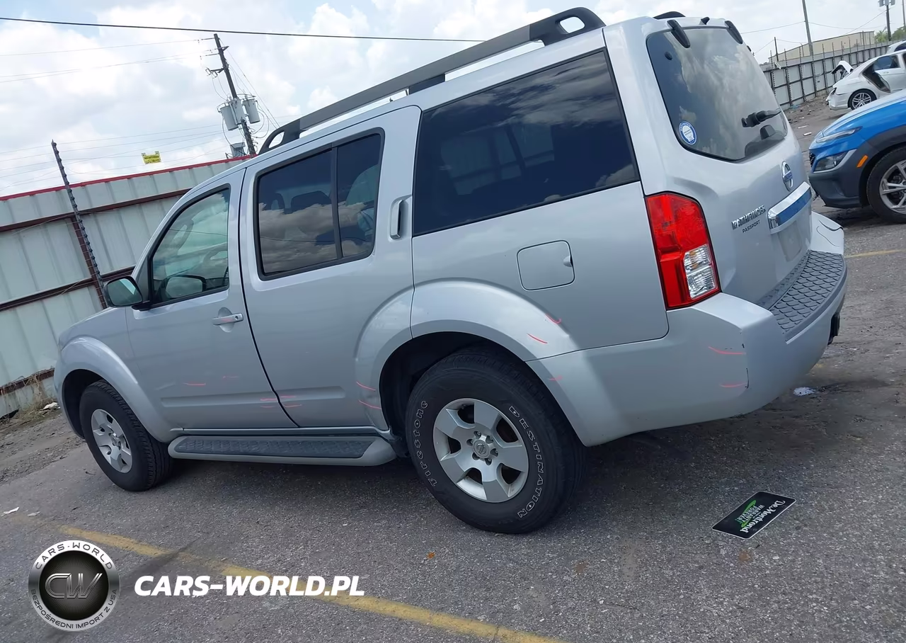 2011 Nissan Pathfinder S VIN:5N1AR1NBXBC634018 - 14