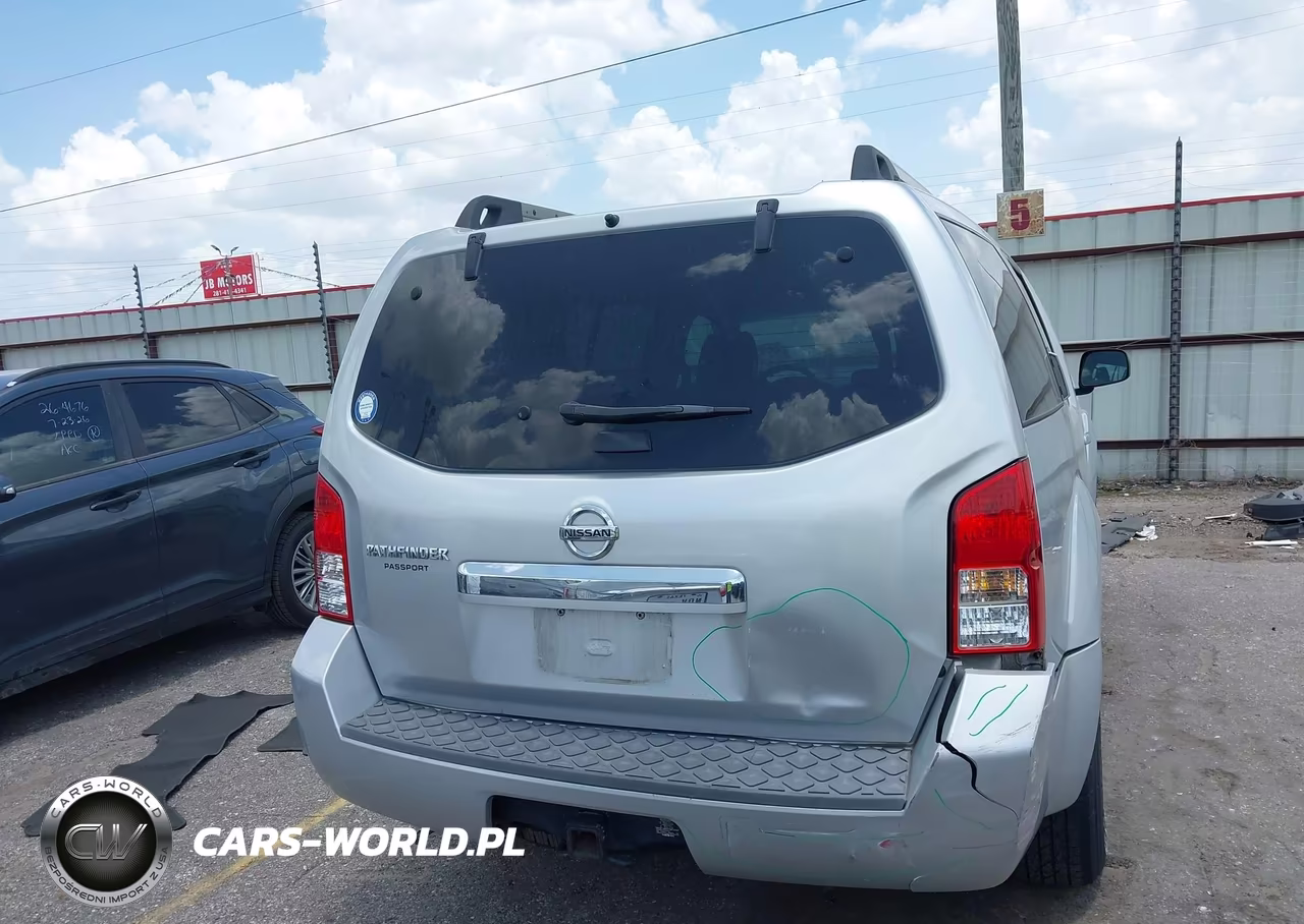 2011 Nissan Pathfinder S VIN:5N1AR1NBXBC634018 - 16