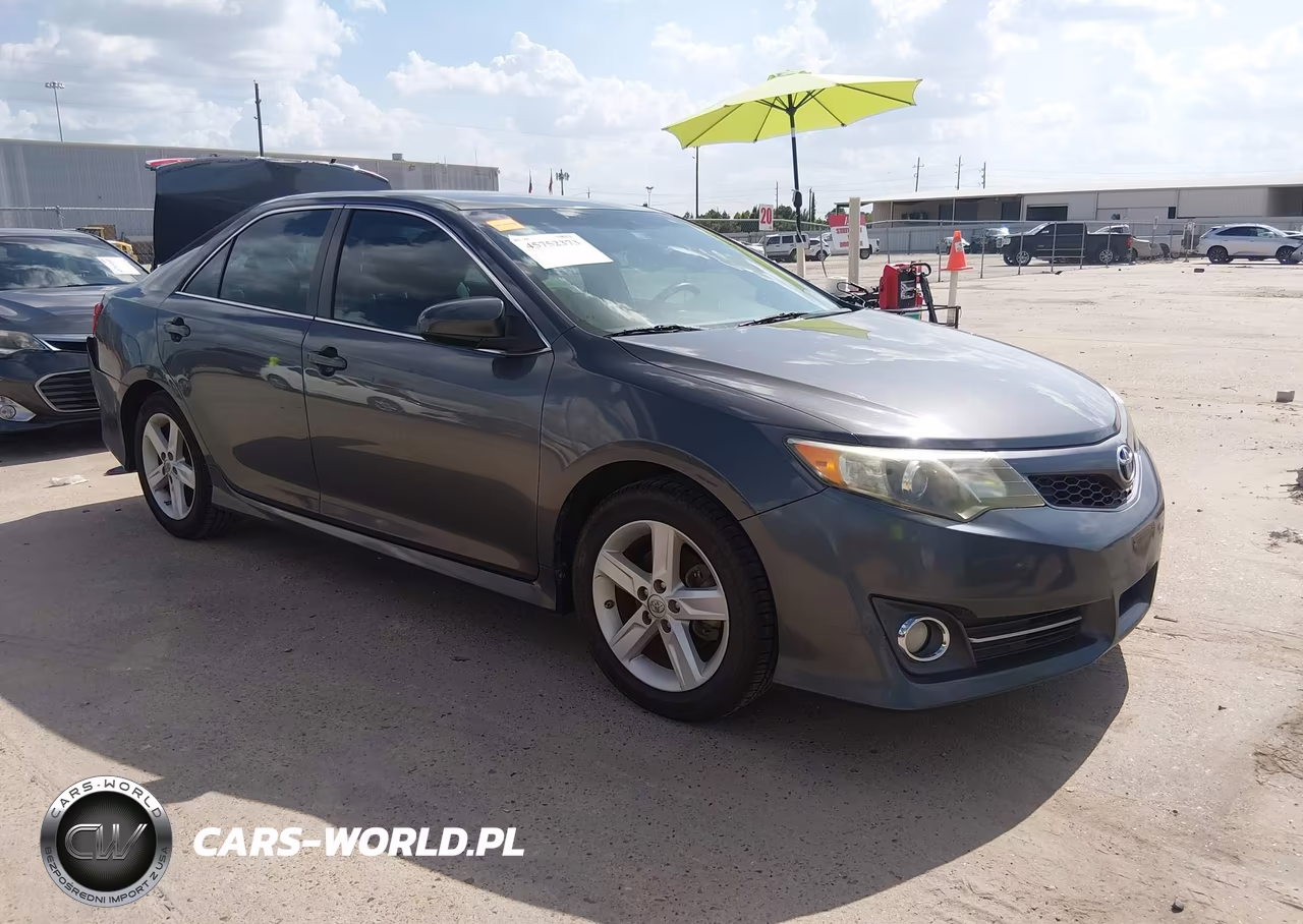 2013 Toyota Camry Se