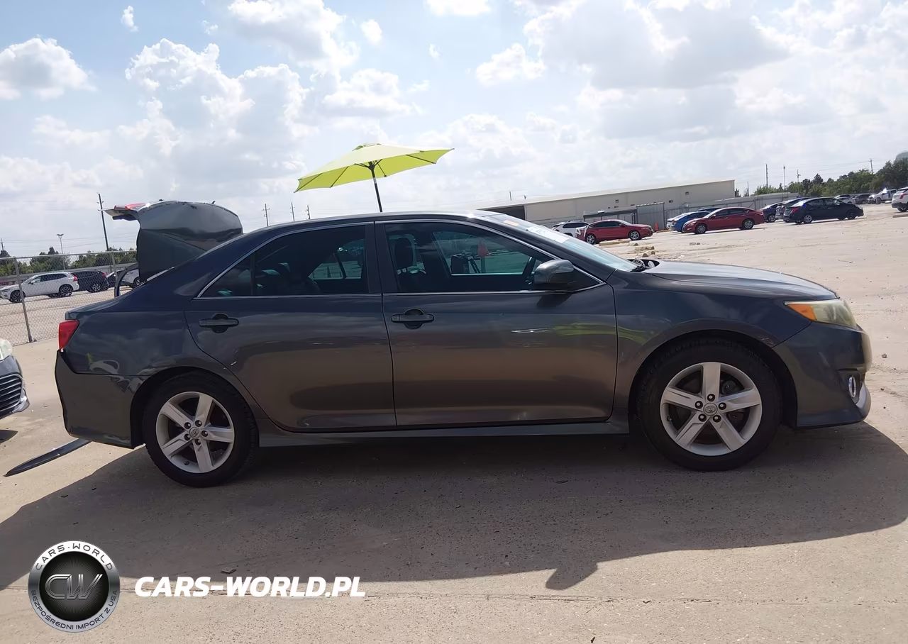2013 Toyota Camry Se VIN:4T1BF1FK8DU287426 - 13