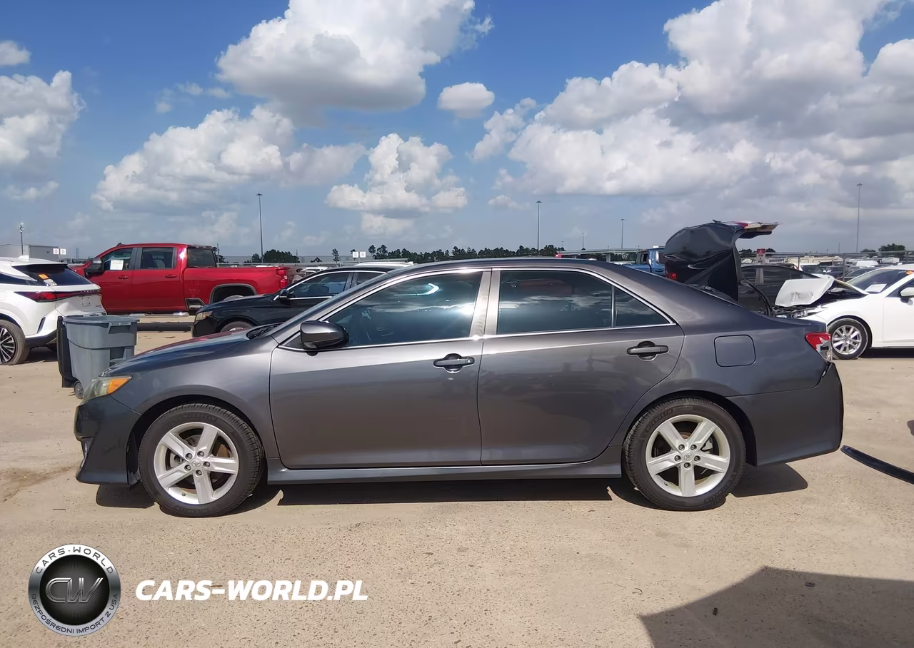 2013 Toyota Camry Se VIN:4T1BF1FK8DU287426 - 14
