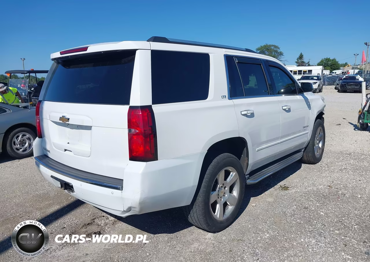 2015 Chevrolet Tahoe Ltz VIN:1GNSKCKC5FR652264 - 4