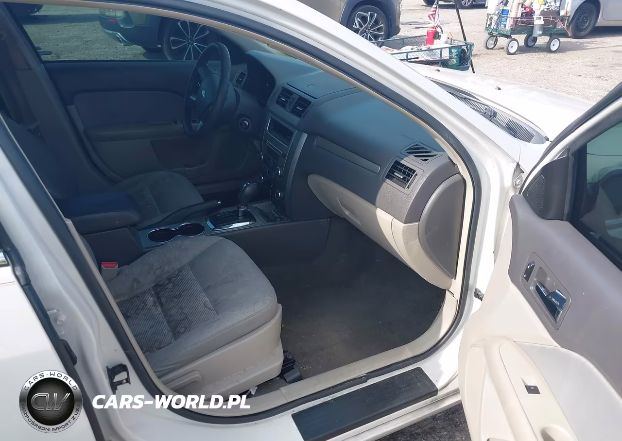2012 Ford Fusion Se VIN:3FAHP0HA1CR134456 - 5