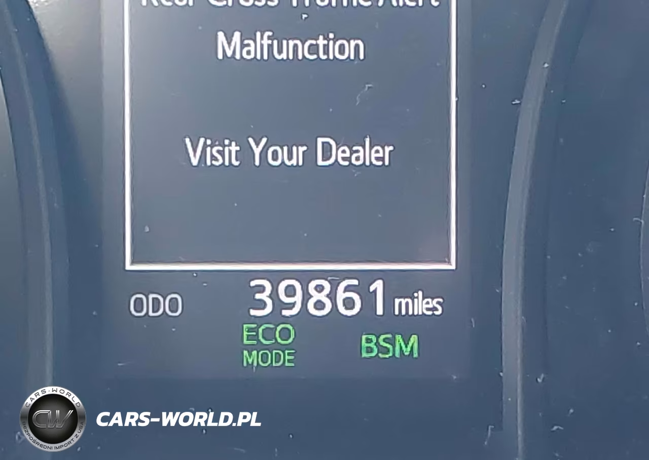 2020 Toyota Camry Le Hybrid VIN:4T1L31AK0LU530942 - 15
