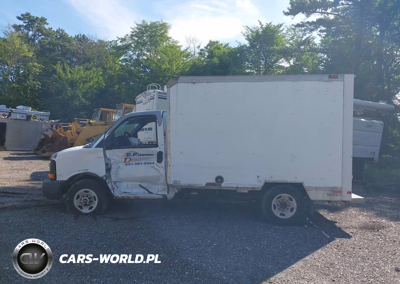 2009 GMC Savana Cutaway Work Van VIN:1GDGG31C991900158 - 14