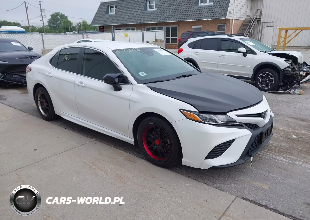 2020 Toyota Camry Se – zdjęcie 1 z 16