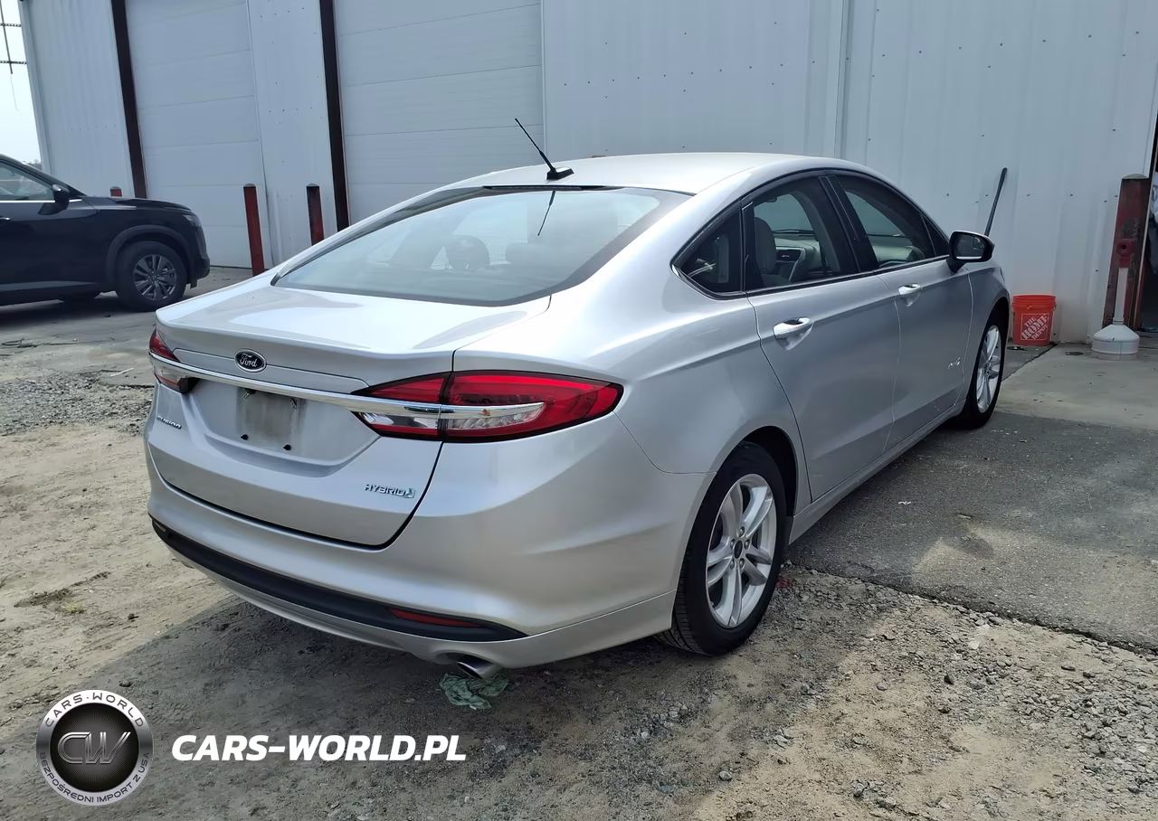 2018 Ford Fusion Hybrid S VIN:3FA6P0UU8JR271463 - 4