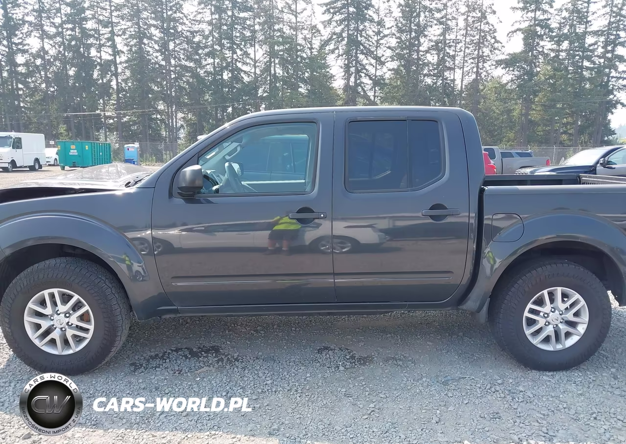 2015 Nissan Frontier Pro-4X-S-Sl-Sv VIN:1N6AD0EV5FN744909 - 13