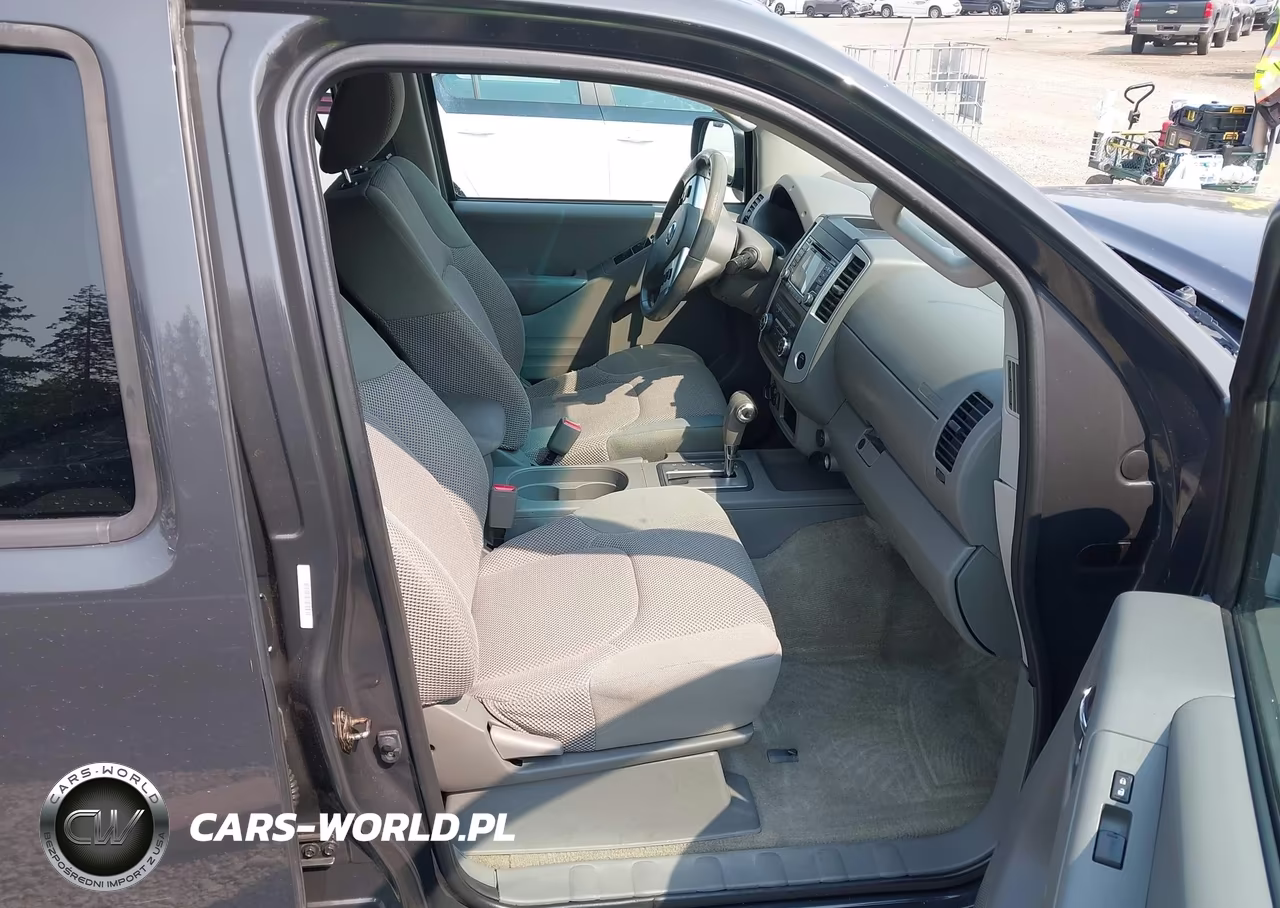2015 Nissan Frontier Pro-4X-S-Sl-Sv VIN:1N6AD0EV5FN744909 - 16