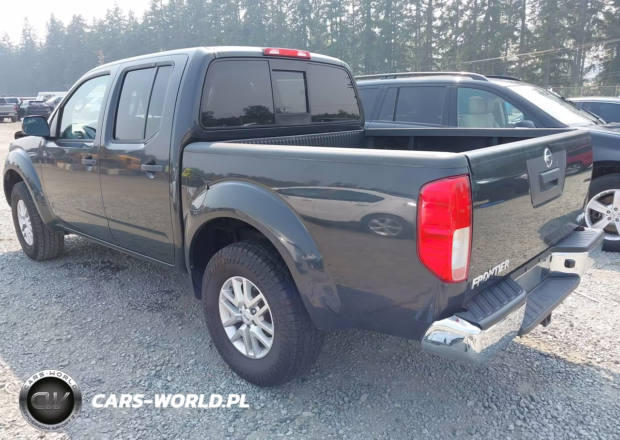 2015 Nissan Frontier Pro-4X-S-Sl-Sv VIN:1N6AD0EV5FN744909 - 3
