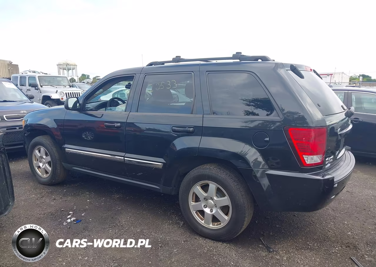 2010 Jeep Grand Cherokee Laredo VIN:1J4PR4GK8AC137801 - 14