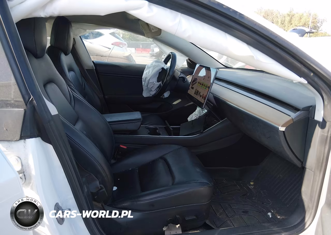 2018 Tesla Model 3 Long Range-Performance VIN:5YJ3E1EB6JF072757 - 5