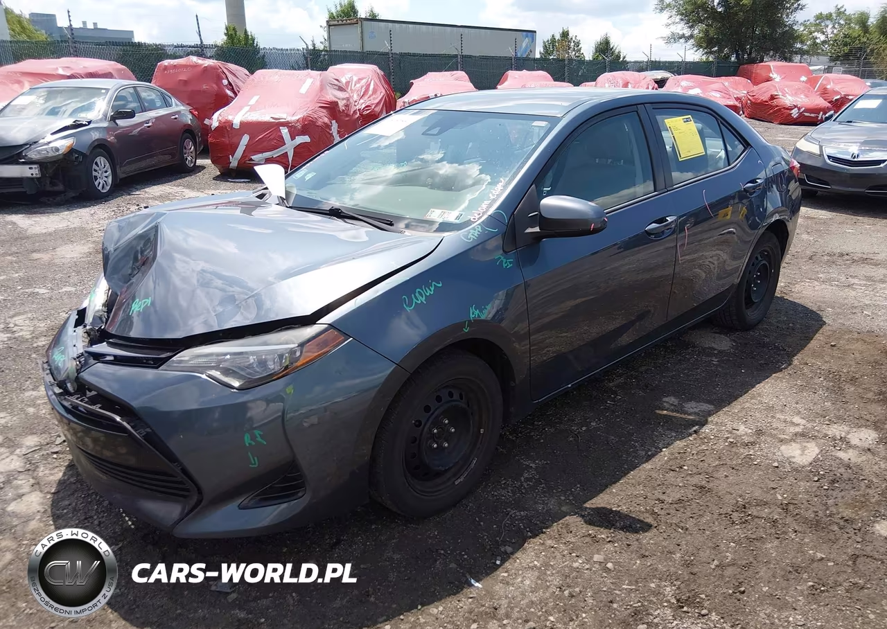 2017 Toyota Corolla Le VIN:2T1BURHE2HC769358 - 2