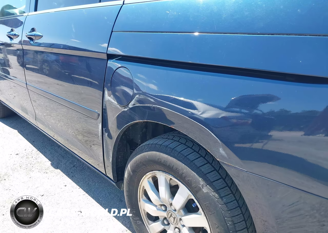 2010 Honda Odyssey Ex VIN:5FNRL3H43AB101351 - 14
