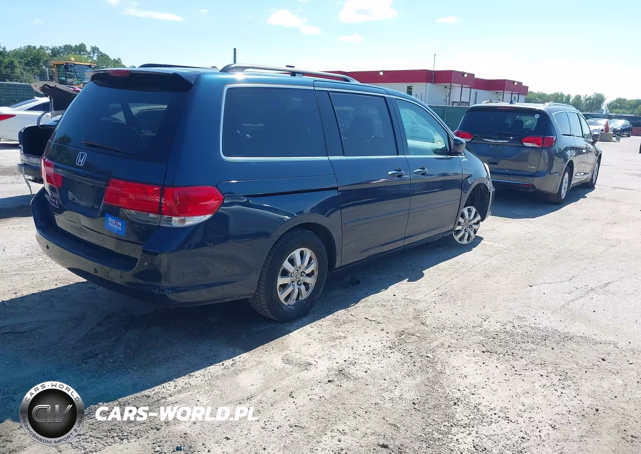 2010 Honda Odyssey Ex VIN:5FNRL3H43AB101351 - 4