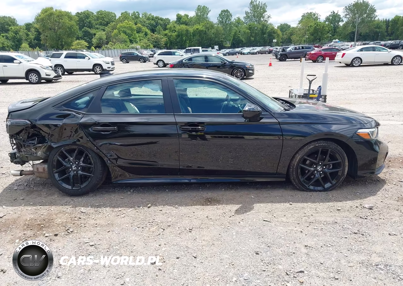 2025 Honda Civic Sport VIN:2HGFE2F51SH574455 - 14