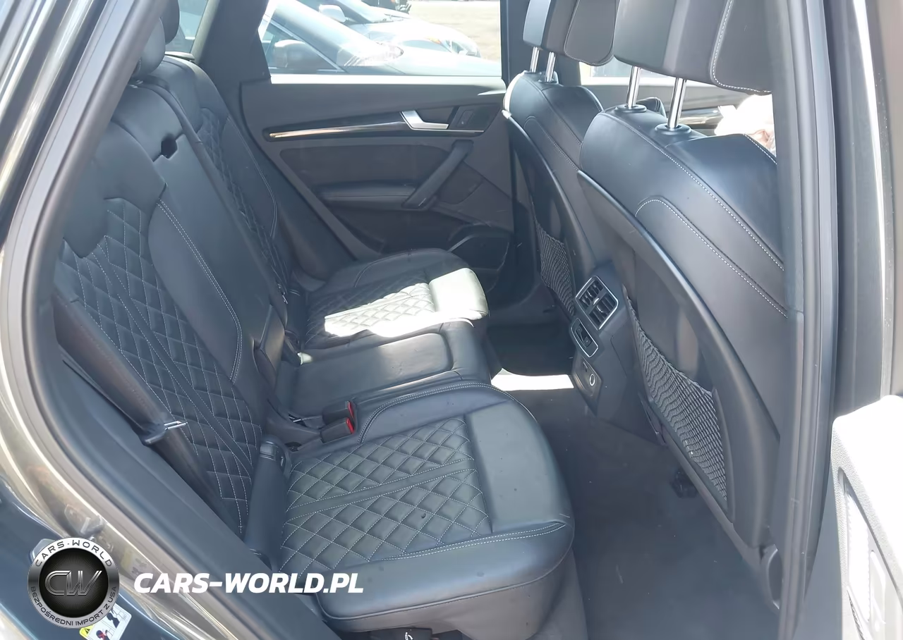 2019 Audi Sq5 3.0T Premium VIN:WA1B4AFY3K2056810 - 8