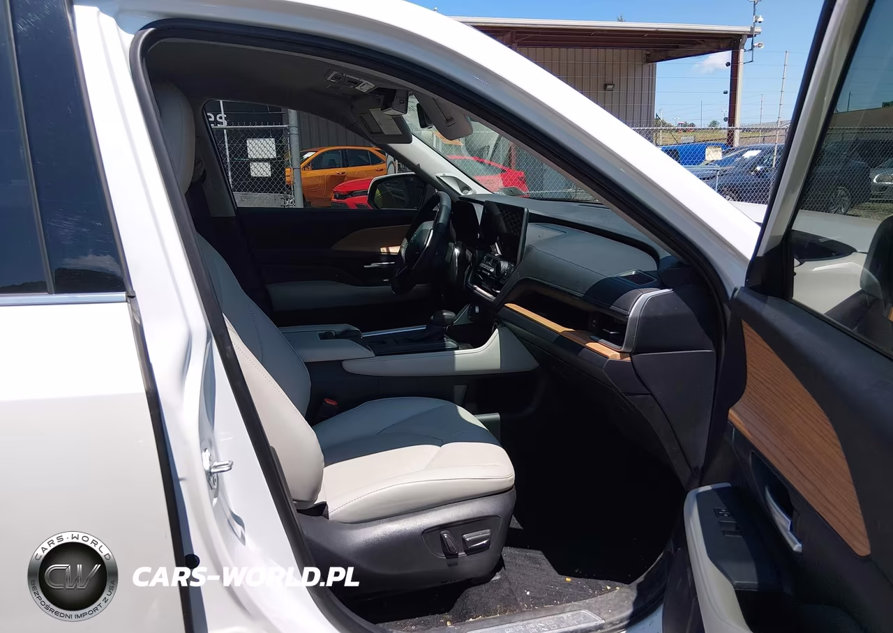 2025 Toyota Grand Highlander Limited VIN:5TDAAAB54SS098661 - 5
