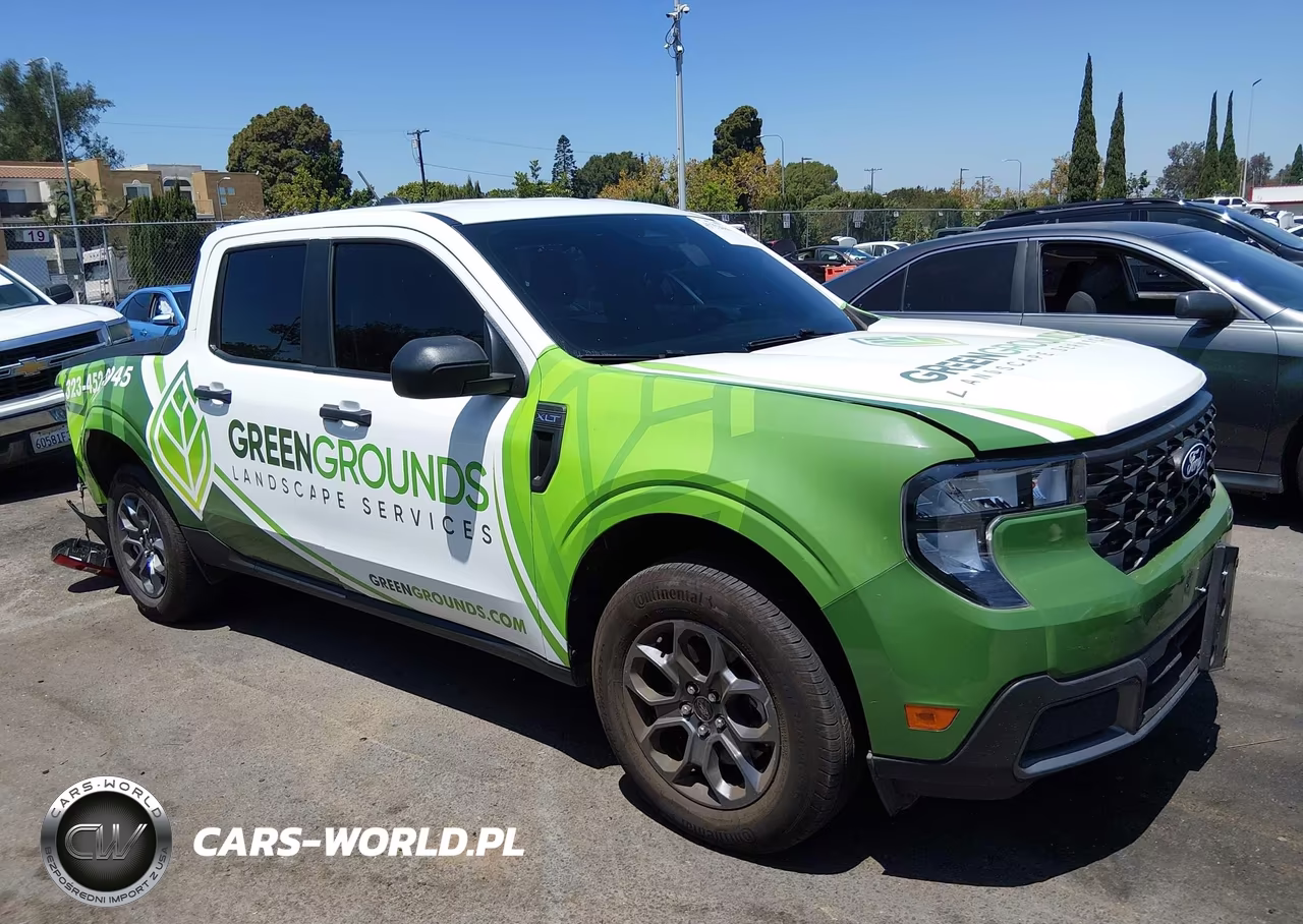 2025 Ford Maverick Xlt VIN:3FTTW8JA7SRB18485 - 13