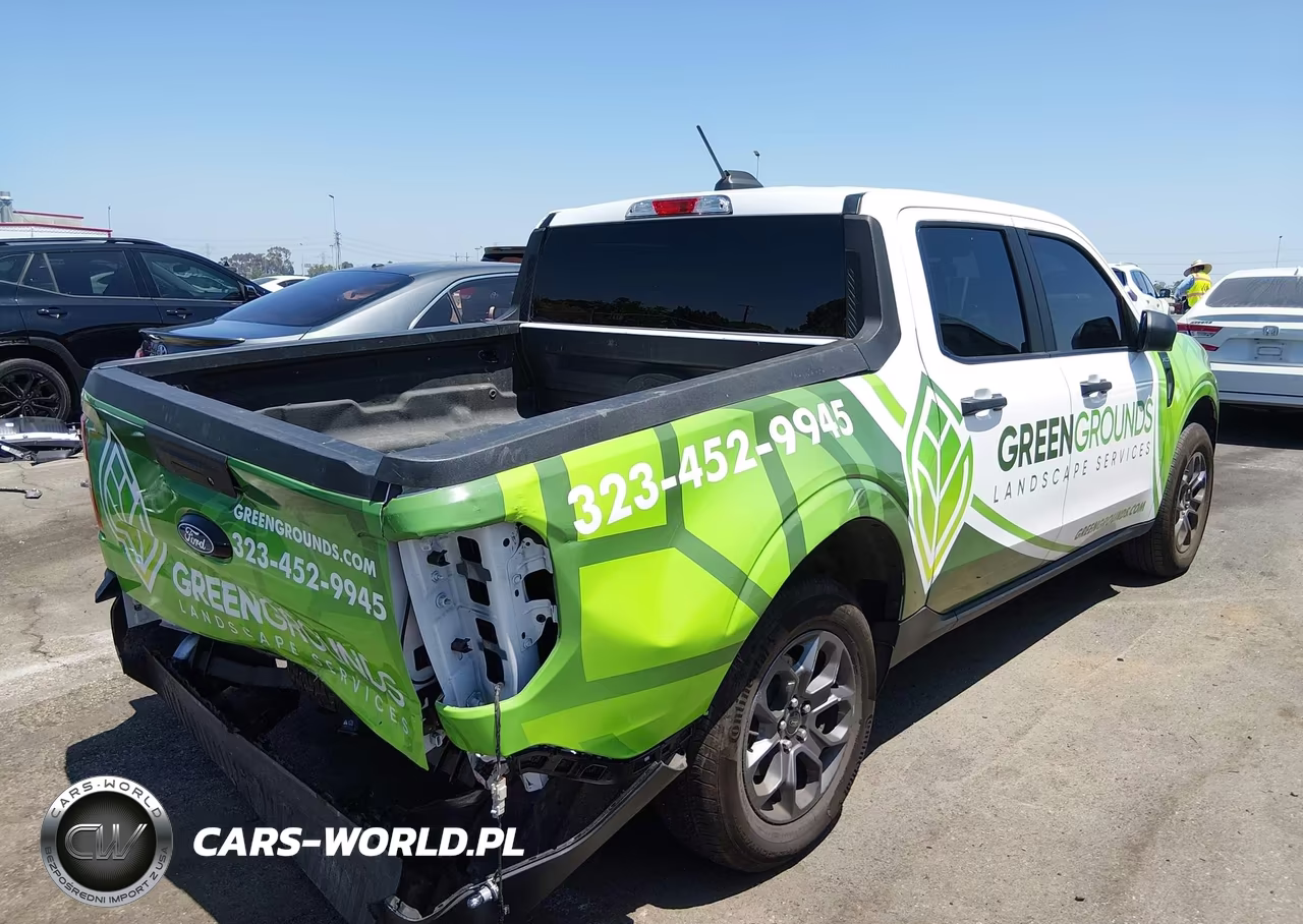 2025 Ford Maverick Xlt VIN:3FTTW8JA7SRB18485 - 4