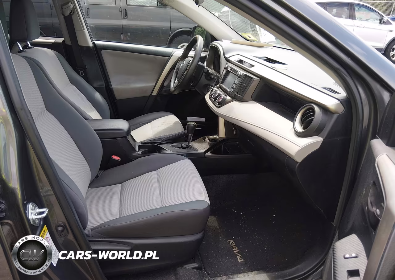 2015 Toyota Rav4 Le VIN:2T3BFREV7FW281928 - 5